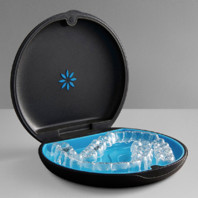 invisalign container